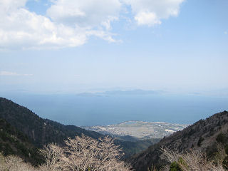 北比良峠から琵琶湖を望む。
