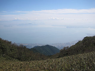 琵琶湖を望む。