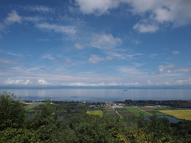 展望台より琵琶湖を望む。