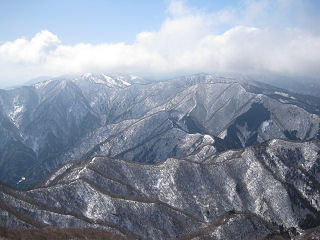 藤原岳からの眺め。