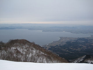 ホッケ山より琵琶湖を望む。