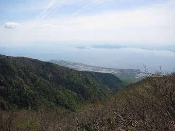 大岩より琵琶湖を望む